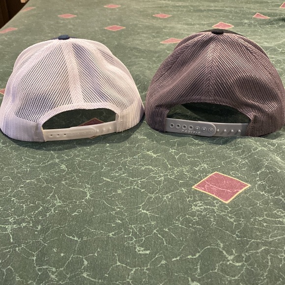 Snap backs - Picture 4 of 6